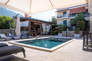Apartman Sara - Bar - 1