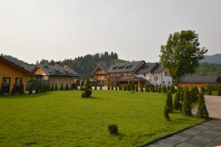 DOMENIUL NORDULUI BUCOVlNA - Vama - 8