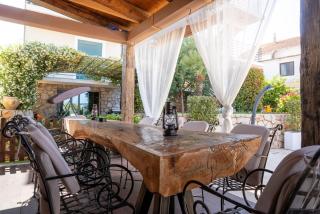 Apartman Sara - Bar - 9