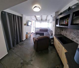 Island Chill Apartments TWO - 5
