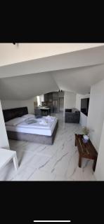 H&H Rooms Rovinj - Adults Only - 5