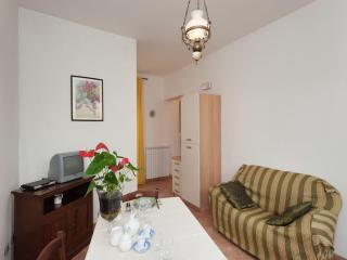 Stunning Farmhouse in Passignano with Pool - Passignano sul Trasimeno - 6