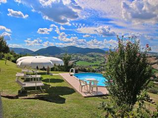 Nice flat in Arcevia with swimming pool - Arcevia - 0
