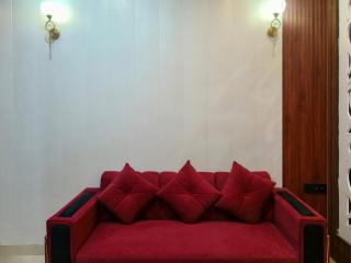 Rosewood - Entire Luxury Apartment - Partial day booking available - Ghaziabad - 9