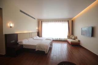 Nalluri Garden Resort - - 5
