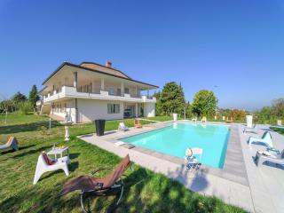 Belvilla by OYO Villa Tavullia with Swimming Pool - Tavullia - 0