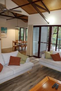 Splendid 705 Cooloola Villa, Kingfisher Bay K'gari Fraser Island - Kingfisher Bay - 8