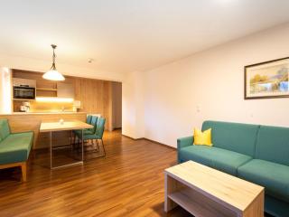 Lovely Apartment with Sauna, Ski Storage, Pool, Terrace - Wald im Pinzgau - 9