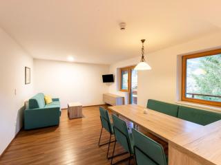 Lovely Apartment with Sauna, Ski Storage, Pool, Terrace - Wald im Pinzgau - 8