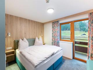 Lovely Apartment with Sauna, Ski Storage, Pool, Terrace - Wald im Pinzgau - 6