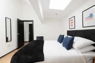 2Bed Executive Pad by Traboule Properties Ltd - Warrington - 2