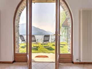 Wonderful flat with swimming pool, lift and garden - Gravedona - 6