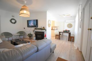 Coastal Family & Pet friendly home in Ettalong Beach - Ettalong Beach - 8