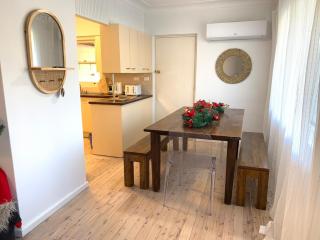 Coastal Family & Pet friendly home in Ettalong Beach - Ettalong Beach - 3