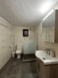 Stv Royal Appartments - Areopolis - 2