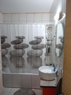 Luxury Apartment No. 202 (Napa Ace) - 3