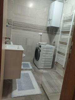 The One apartment - Free parking - Sarajevo - 4