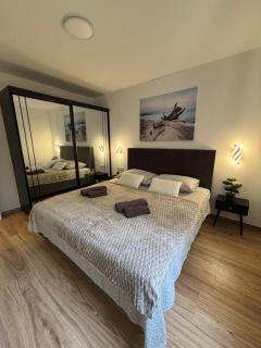 Apartments Silenzio - Stari Grad - 9