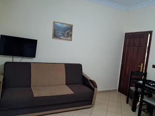 simple and cozy - Tirana - 3