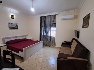 simple and cozy - Tirana - 2