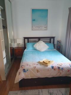 Holiday House in Sunbury Centre - Sunbury-on-Thames - 9