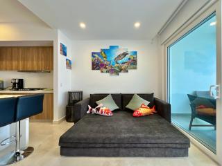 Vista Azul Sleek beachfront 1-bedroom condo with stunning bay views - Puerto Vallarta - 2