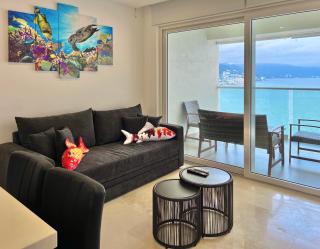 Vista Azul Sleek beachfront 1-bedroom condo with stunning bay views - Puerto Vallarta - 7