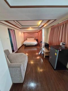 Condo Number 9 Hotel & Residence - Bang Na - 0