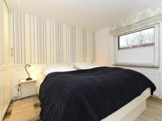 Idyllically located, comfortably furnished and renovated holiday apartment - Boldixum - 8