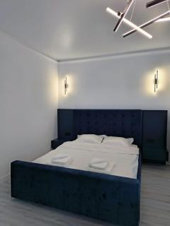 Studio Room 220 White Titanic - 5