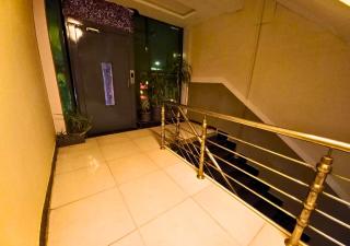 New Crown Palace Hotel - Islamabad - 1