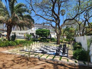 C'est La Vie Boutique Hotel - Witbank - 5