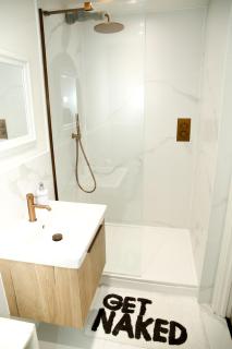 Jazreal Luxury Apartment - Leeds City Centre - 3
