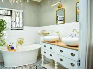 C'est La Vie Boutique Hotel - Witbank - 1