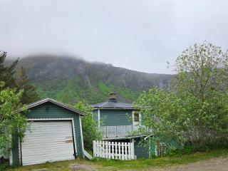 En liten hytte i Gryllefjord - 1