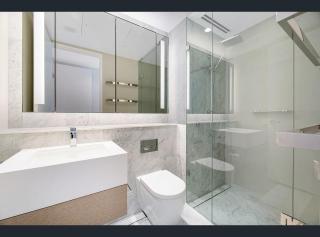 Ultra Luxury 1BR beside Crown Sydney, with All AMENITIES! - Sidney - 8