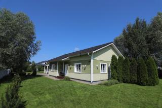 Pinetree Villa - - 6