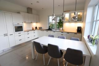 Pinetree Villa - - 3