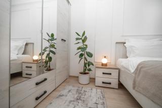 Modern Apartment with Free Private Parking in Timisoara - Timişoara - 5