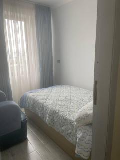 Cozy two bedroom Apartment - - 4