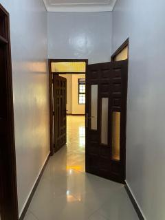 Vicent residence - Kampala - 0