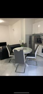 Nina apartmani - Split - 0