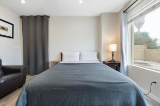 Private Suite with 1 queen and 1 twin bed close to Hwy 51 and MayoClinic in Phoenix, Arizona - 4