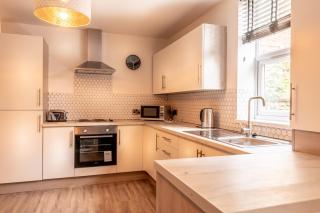 Stylish Apartment with Parking - Hull - 4