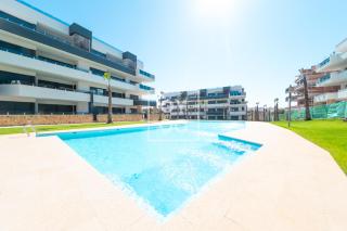 Casa Alegria in Amanecer Resort - Pool Sauna and Family Comfort - by OYOOSTAYS - Orihuela-Costa - 8
