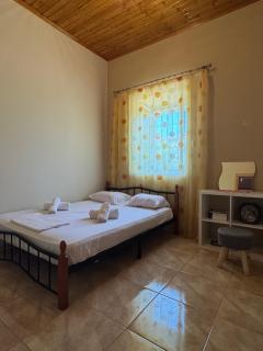 Todos home - Amaliáda - 1