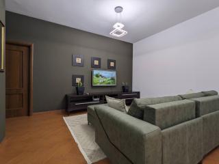 Classic villa-spacious city center free parking - Tirana - 4