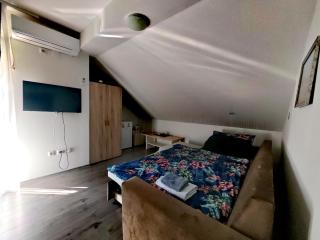 Apartmani "Marina" - Otočac - 3