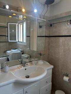 Litsa's Port Apartment - Agios Rokkos - 6