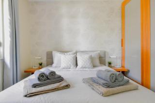 Chill Vibes Between Forest & Sea - 8